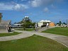 �@���n�`�������l�̖����X�y�C���l�̓����҂Ɍ����߂�ꌾ�����ꂽ�̂������C  ���˂ė����̔ގ��Ɣ������э����ĂƂ��ɊC���ɐg�𓊂����Ƃ����`���́u���l���v