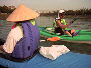 �����Ђ̓�l